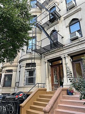 1st image of 311 6th Ave APT 3R