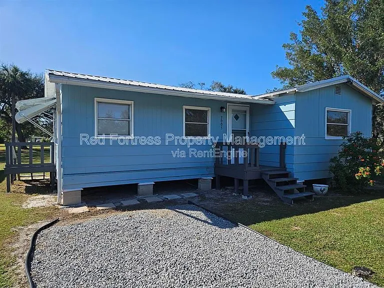 3005 Beatrice Pl — Photo 1