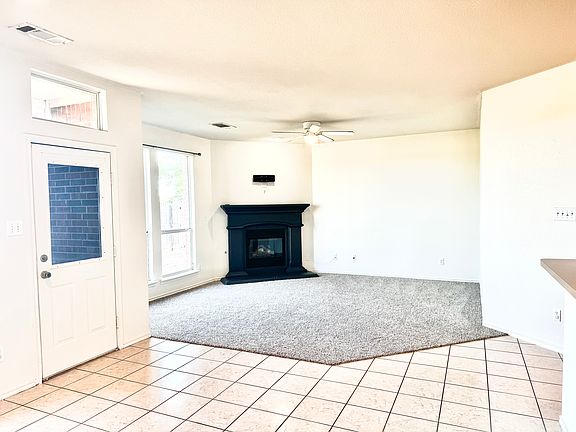3rd image of 108 Creekside Dr
