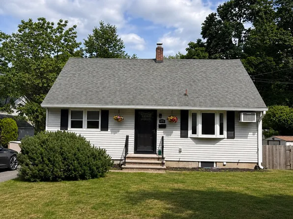 479 S Pleasant Ave, Ridgewood, NJ 07450