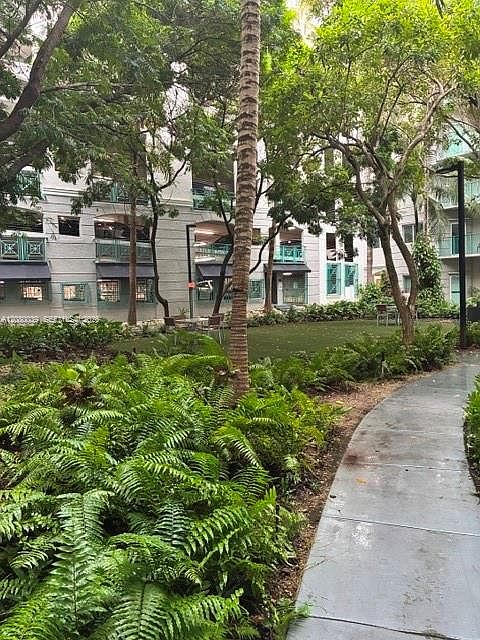 1st image of 6001 SW 70th St APT 322