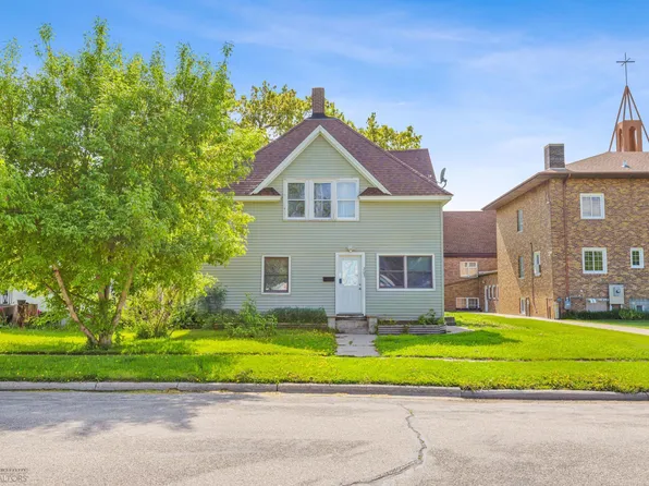 205 2nd St E, Ada, MN 56510