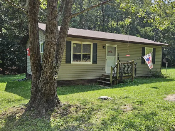 2299 Critton Owl Hollow Rd, Paw Paw, WV 25434