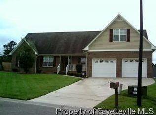 432 Chester Lake Pl, Fayetteville, NC 28301