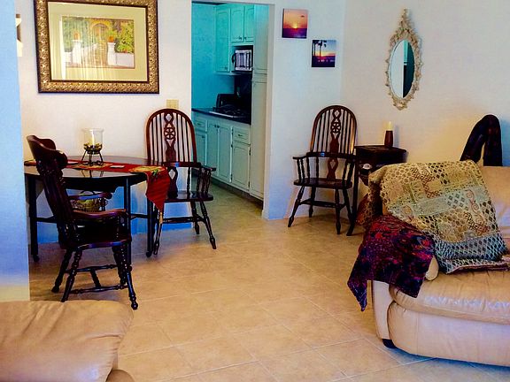 Living/ dining room
