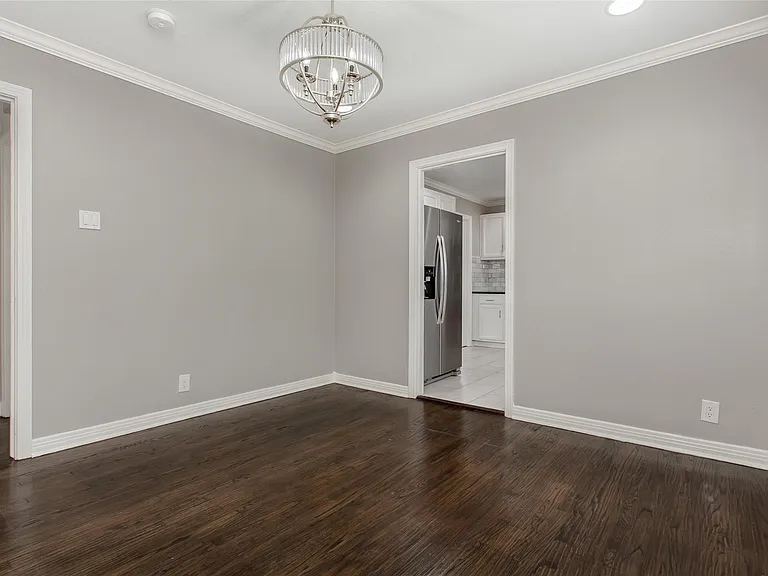 570 Bondstone Dr — Photo 12