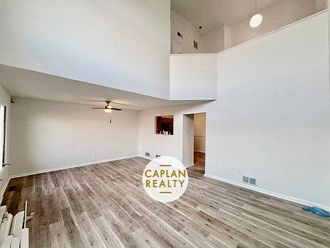 3rd image of 255 Pine Rock Ave #Ii