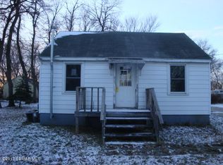 156 Main St N, Waltham, MN 55982