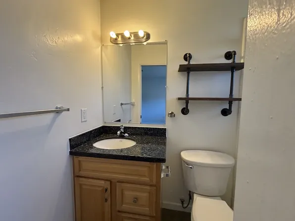 6508 N Johnstown Ave, Tulsa, OK 74126