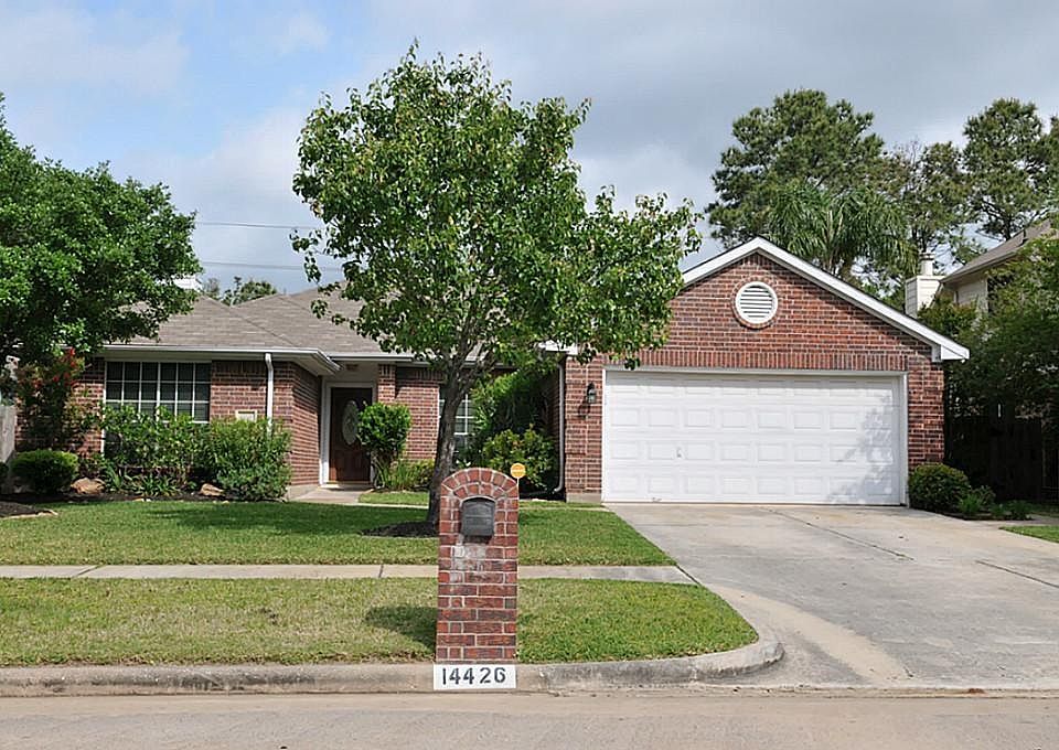 1st image of 14426 Cypress Meadow Dr