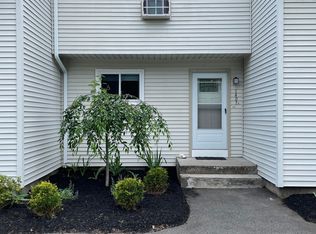 1401 Farmington Ave, Farmington, CT 06032