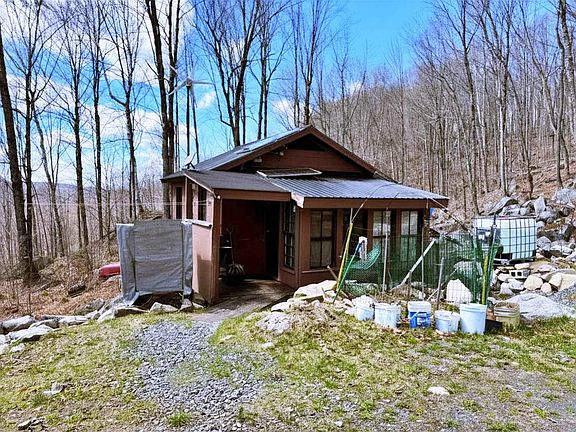 2nd image of 493 Wheeler Mountain Road