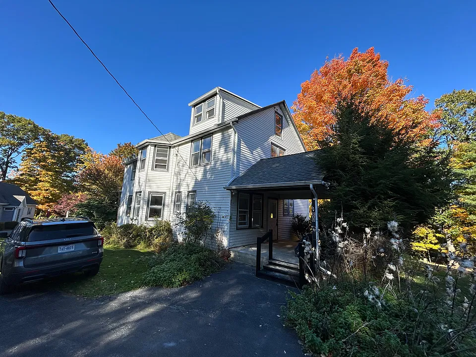 80 High St