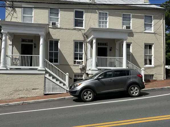 337 N Loudoun St APT 2, Winchester, VA 22601