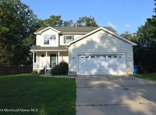 145 Gunwale Rd, Manahawkin, NJ 08050