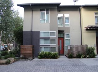 16 Covent Ln, Oakland, CA 94608