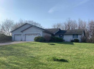 8353 Prairie Hill Rd, South Beloit, IL 61080