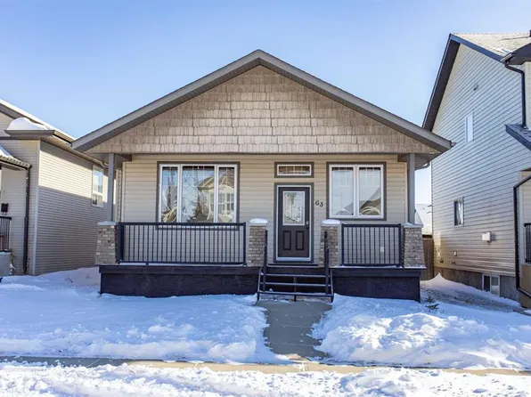 63 W Vickers Close, Red Deer, AB T4R 0E6