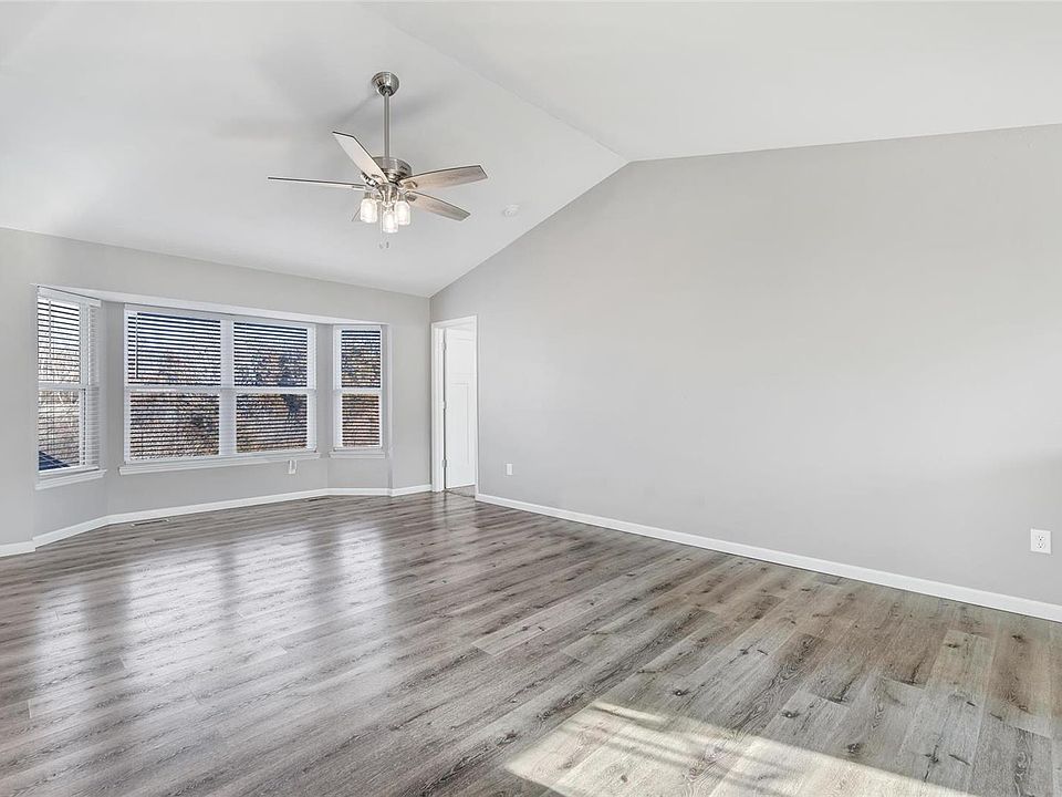 315 Hawks Perch Pl, Hillsboro, MO 63050 Zillow