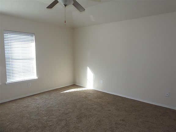 4th image of 18138 Sorrell Oaks Ln