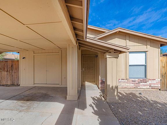 2nd image of 2040 W Brittain Dr