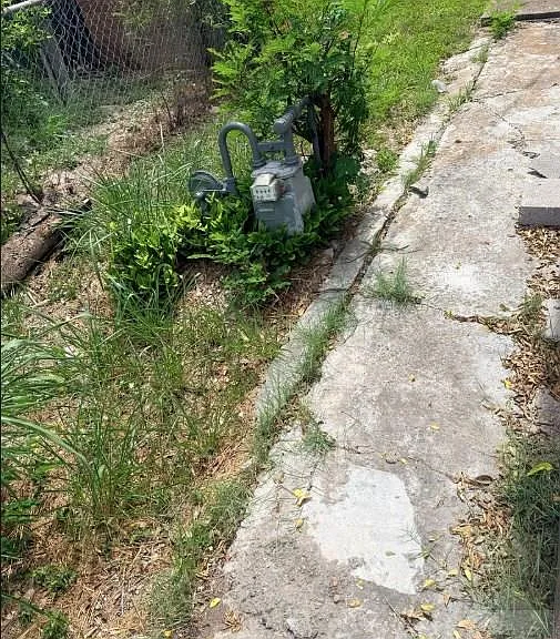138 Midway Dr — Photo 9