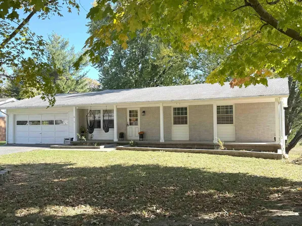 74 N Country Club Ter, Crawfordsville, IN 47933