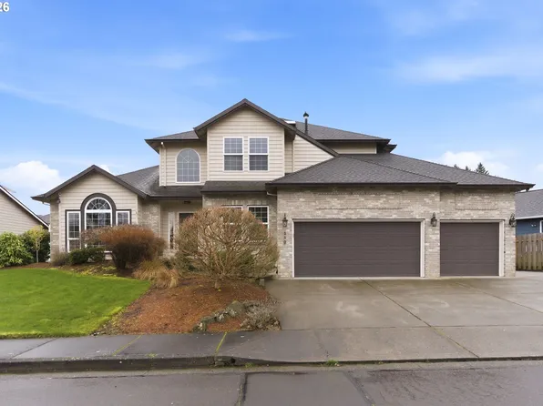 350 SW 37th Ter, Gresham, OR 97080