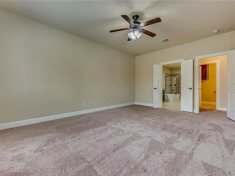 1428 Lauren Creek Ln — Photo 11