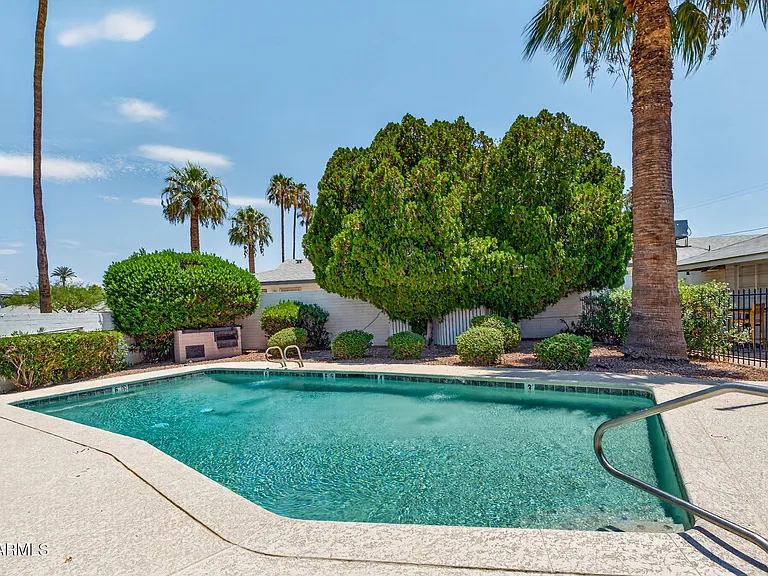 3517 E Montecito Ave #A — Photo 44