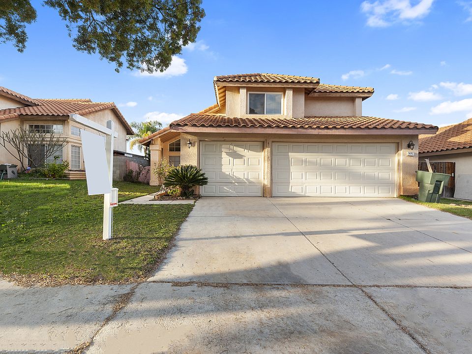 2nd image of 971 Yardley Way
