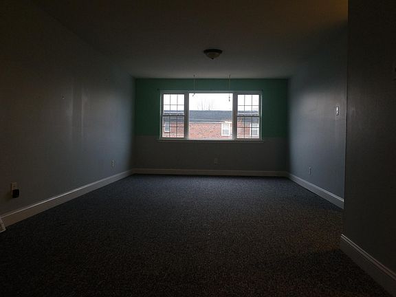 2nd image of 8931 Alton St Floor 2