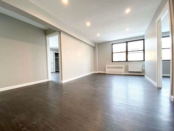 4th image of 831 Bartholdi St APT 3J