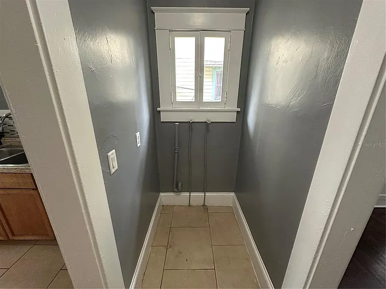 805 S Park Ave — Photo 14
