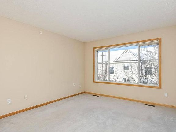 5th image of 13878 52nd Ave N