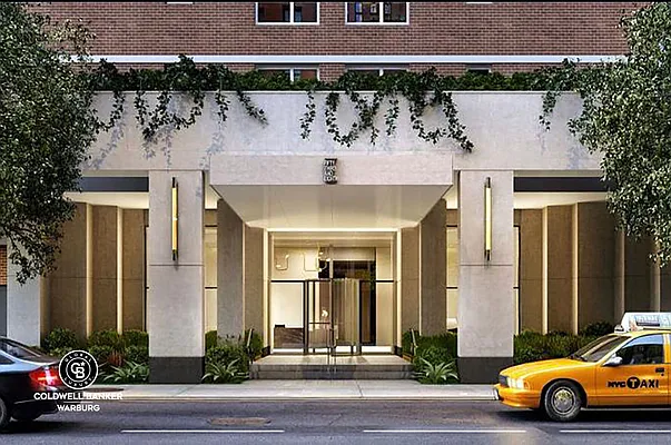 Rented by Coldwell Banker Warburg | media 18