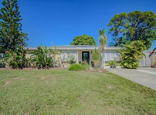 313 Base Ave E, Venice, FL 34285