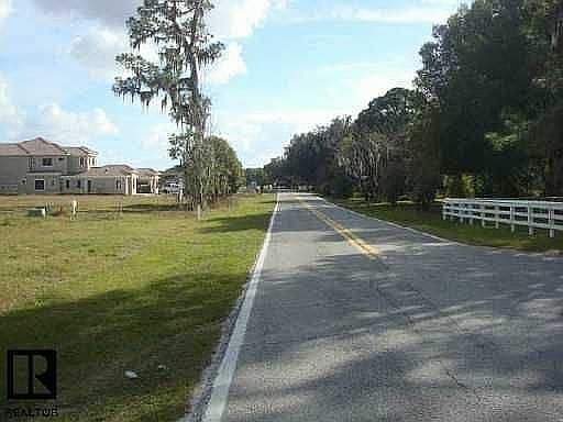 2nd image of 3513 Crenshaw Lake Rd