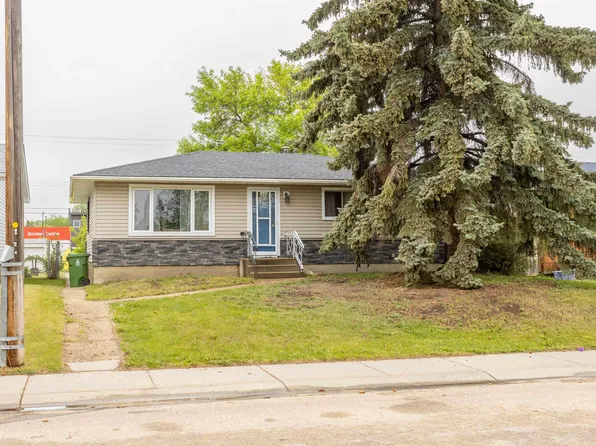 9908 99th St, Morinville, AB T8R 1G5