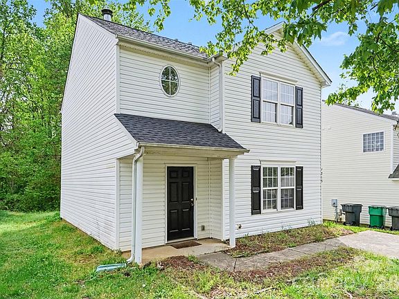 4th image of 1215 McAllister Dr