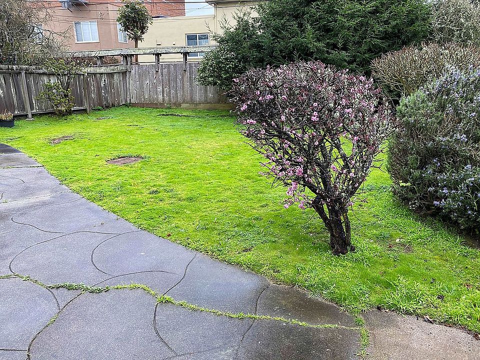 1st image of 1783 Eucalyptus Dr