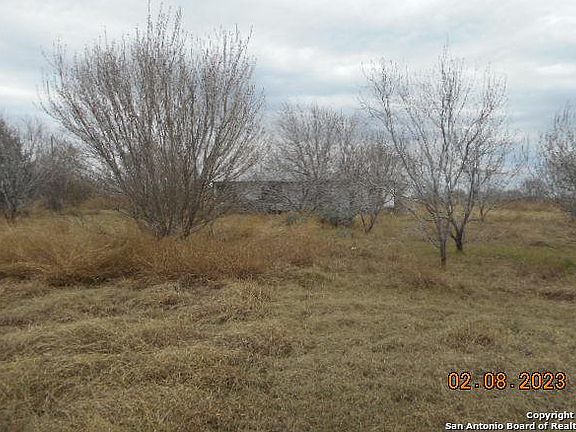 3rd image of 113 Lost Ln
