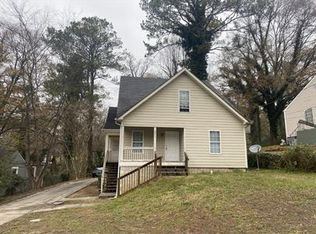 2045 Baker Rd NW #B, Atlanta, GA 30318