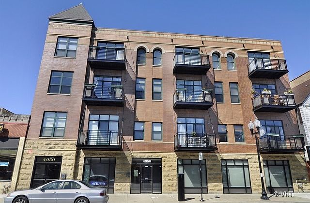 1st image of 4050 N Lincoln Ave #P-2
