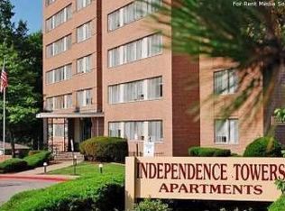 728 N Jennings Rd, Independence, MO 64056