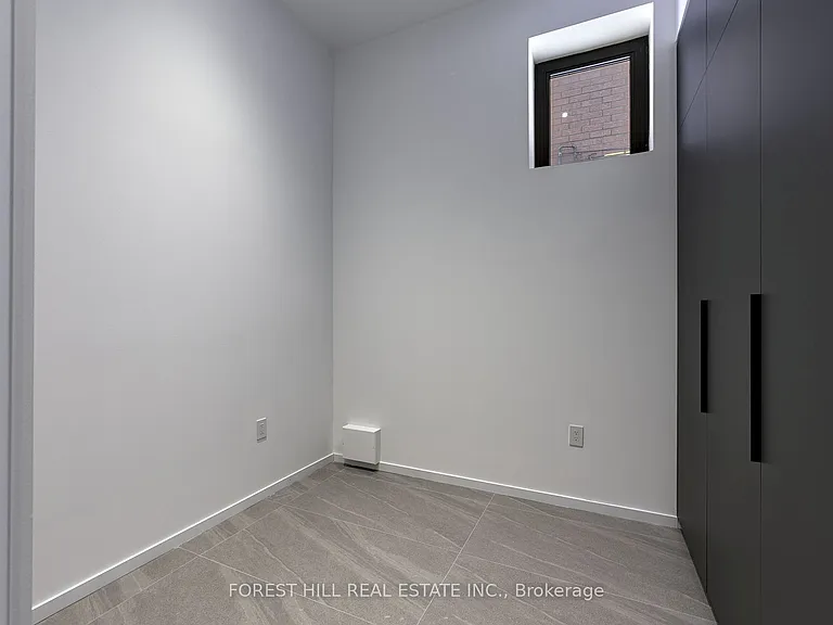 42 Cameron Ave — Photo 40