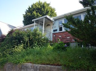 85 Stimson St, West Roxbury, MA 02132