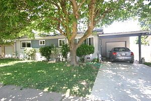 2nd image of 3315 Willow Ln