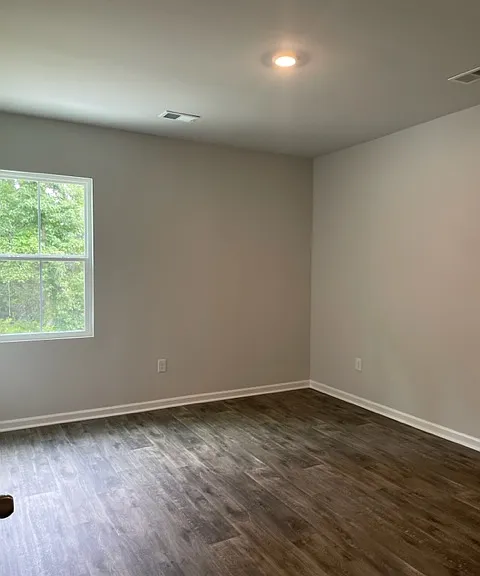 129 Hoffman Park Dr — Photo 22