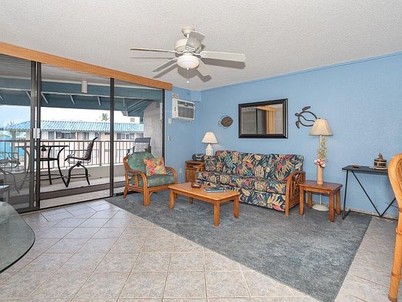 5th image of 75-5888 Alii Dr APT C33